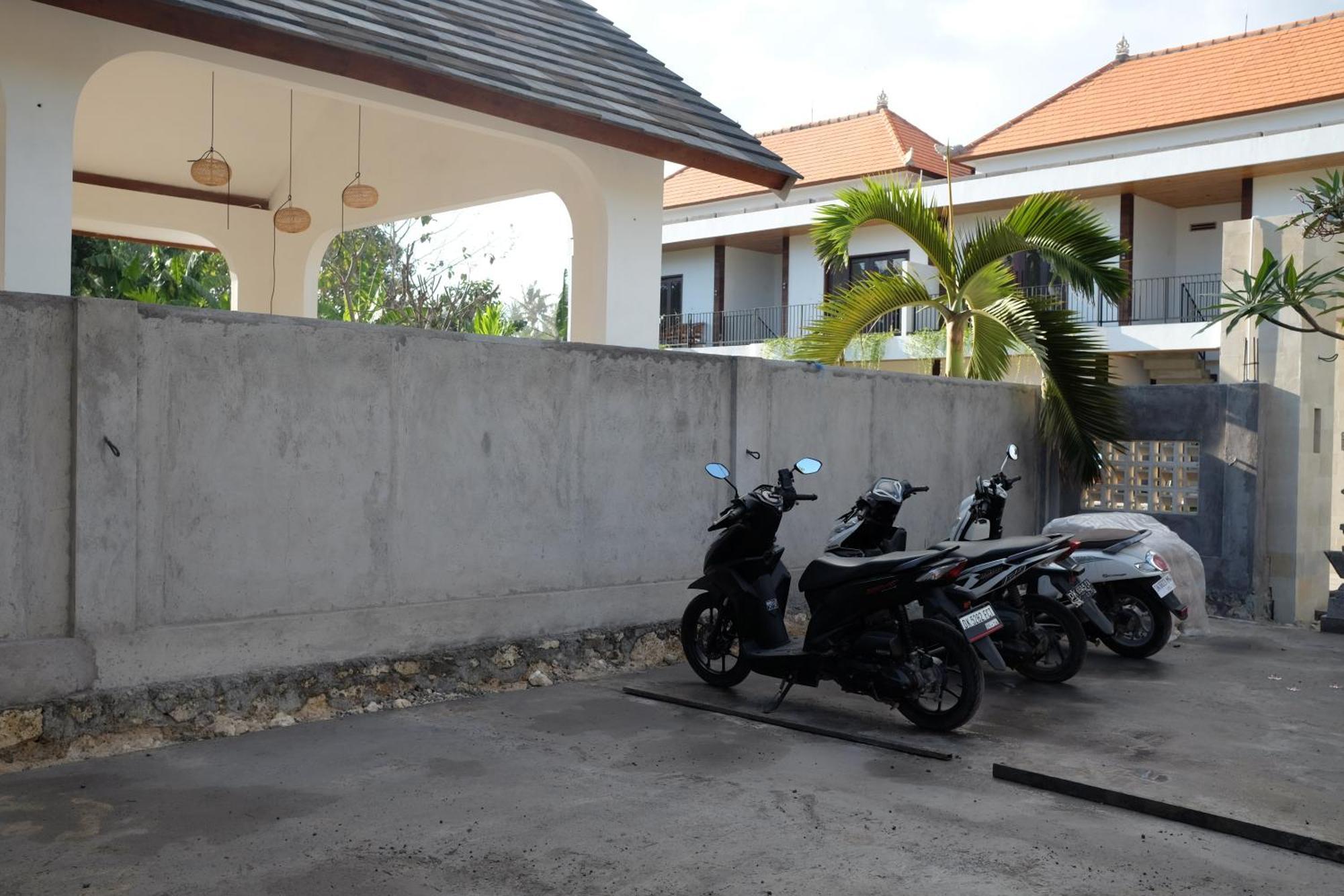 Hotel Dipenida Bali à Batununggul Extérieur photo