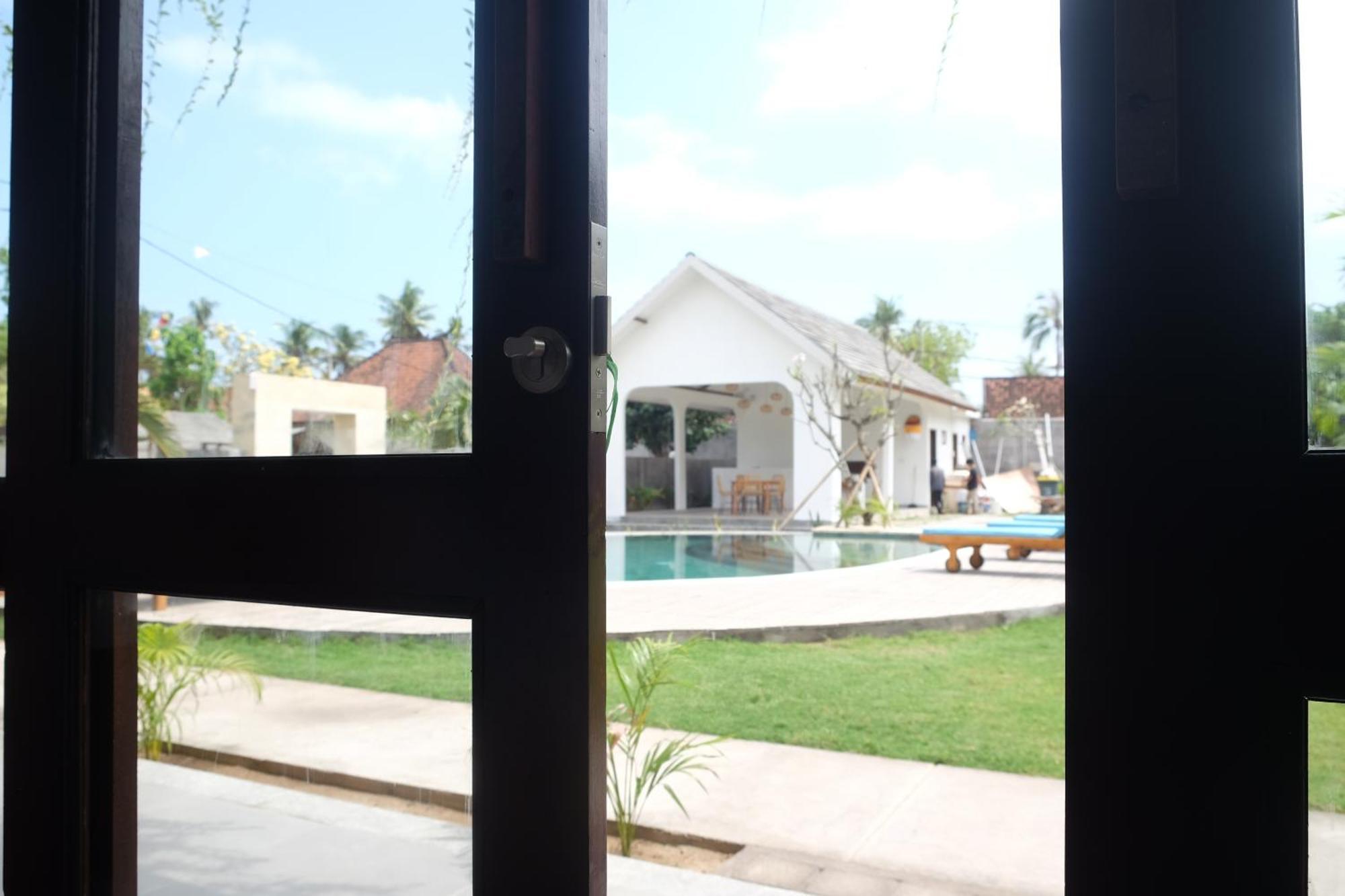 Hotel Dipenida Bali à Batununggul Extérieur photo