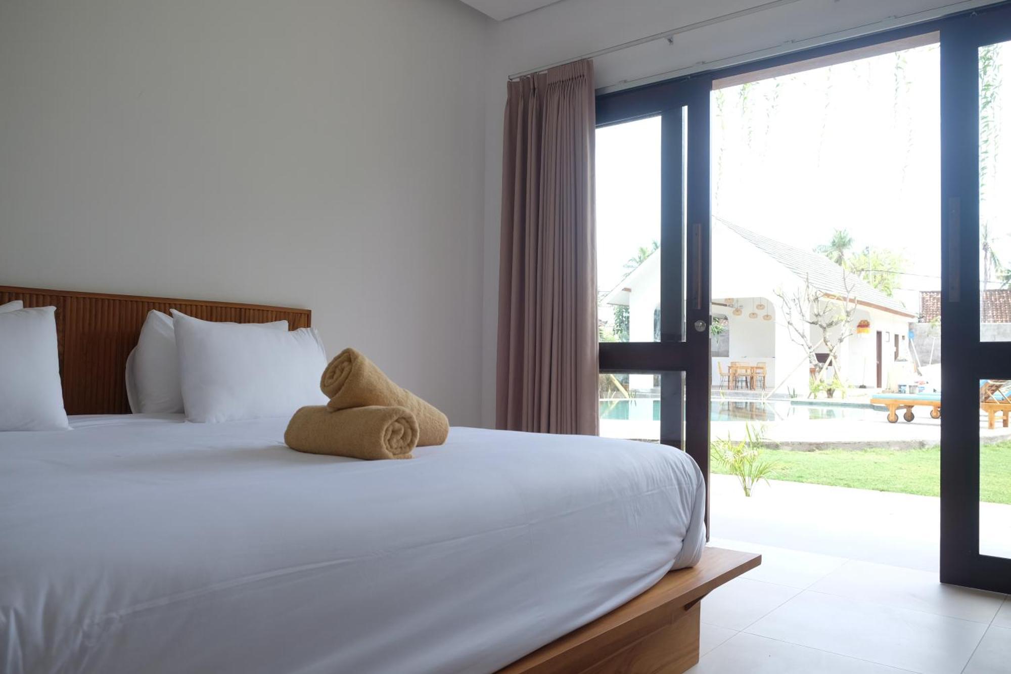 Hotel Dipenida Bali à Batununggul Extérieur photo