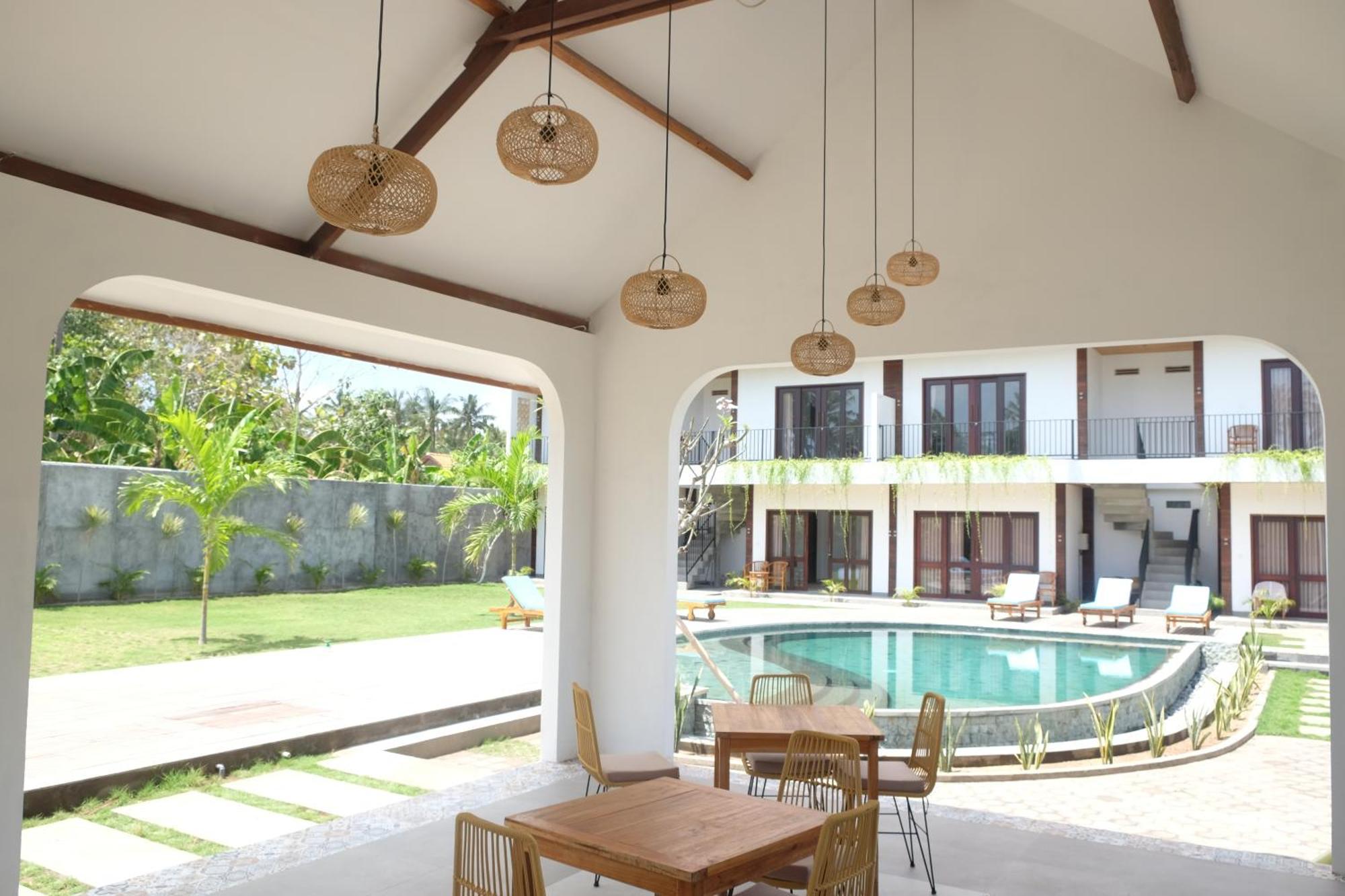 Hotel Dipenida Bali à Batununggul Extérieur photo