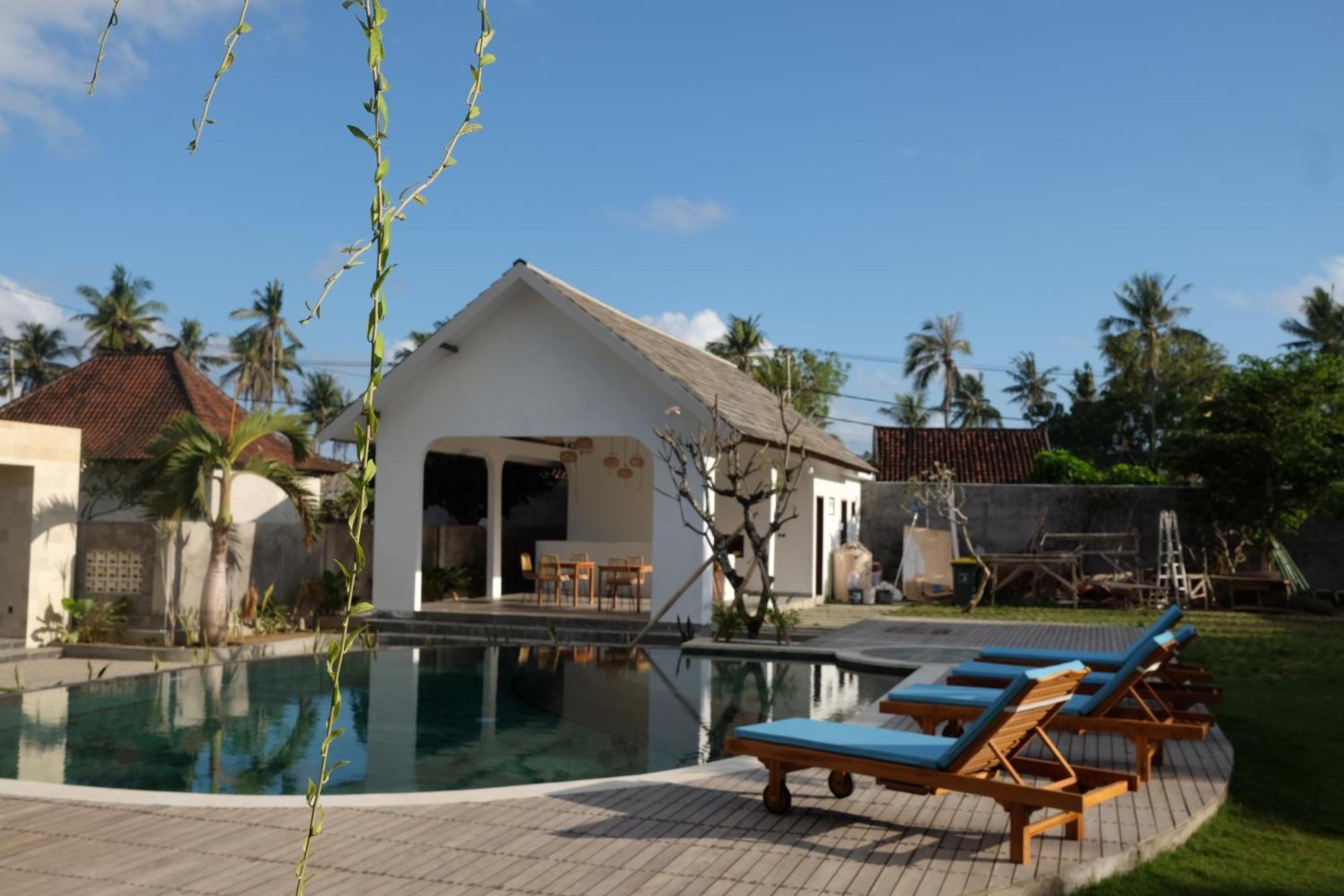 Hotel Dipenida Bali à Batununggul Extérieur photo